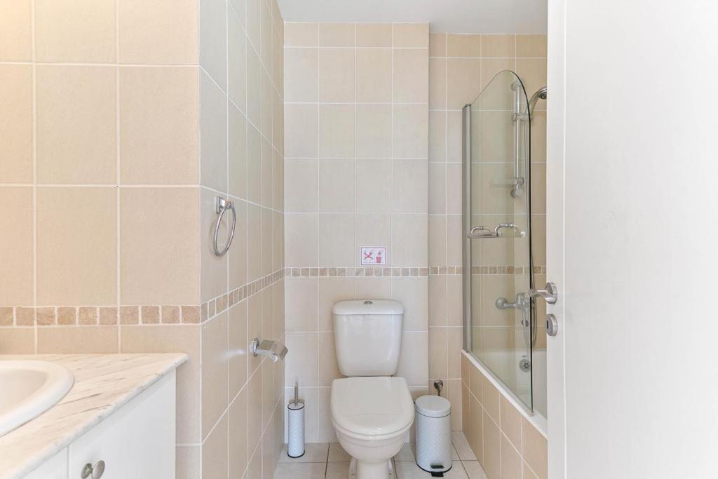 Апартаменты Penthouse Carina Пафос Экстерьер фото